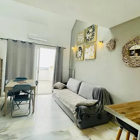 Apartment Atico Con Bonita Vista. En Urbanizacion Privada.! Estepona